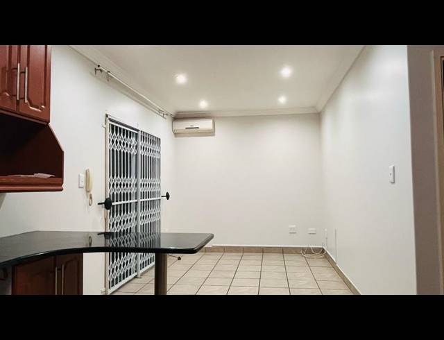 2 BEDROOM PROPERTY TO RENT IN CRAIGIEBURN